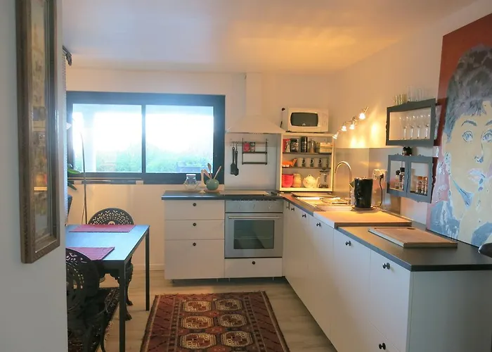 Apartment Plage Et Centre A 15 Minutes A Pied - Stationnement Gratuit Et Facile Deauville