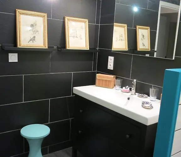 Plage Et Centre A 15 Minutes A Pied - Stationnement Gratuit Et Facile *